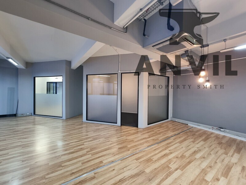 Loop Street Studios, 4 Loop Street - Floor 6 Unit 604 property image 9