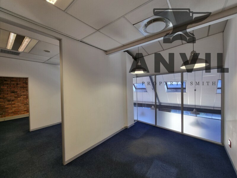 Sovereign Quays ,34 Somerset Road - Suite 322 property image 18