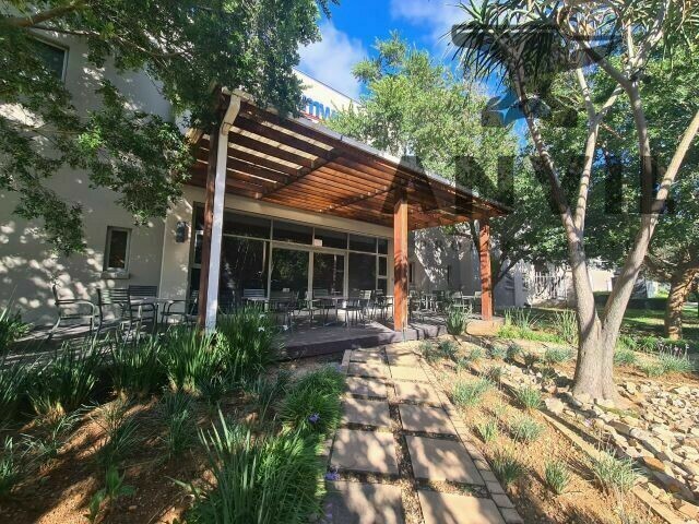 12 Friesland Crescent, Longmeadow Business Estate - Warehouse and Office property image 3