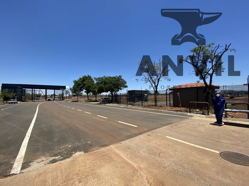 Equites Park Jet Park - Warehouse 1 property image 2