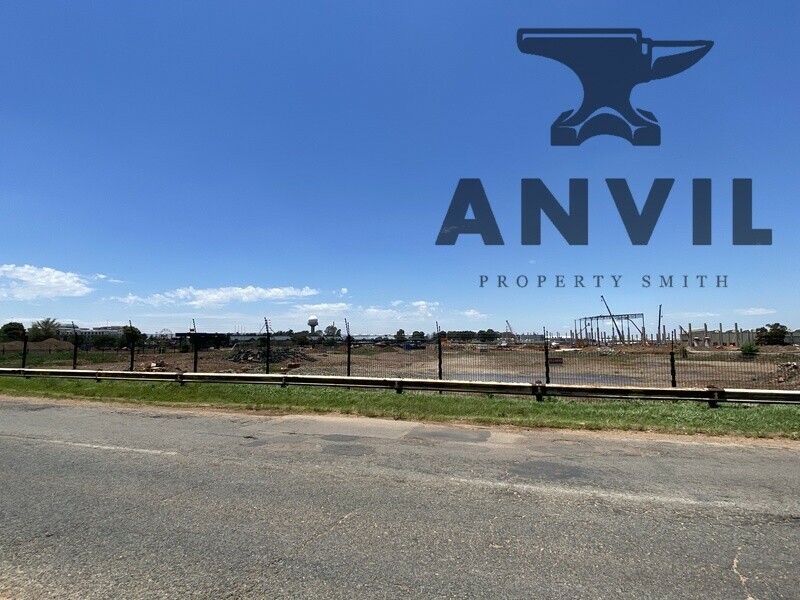 Equites Park Jet Park, Warehouse 4