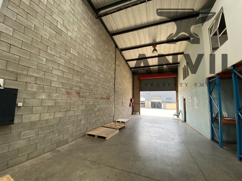 Industrial Village, Jet Park - Unit 10  property image 1