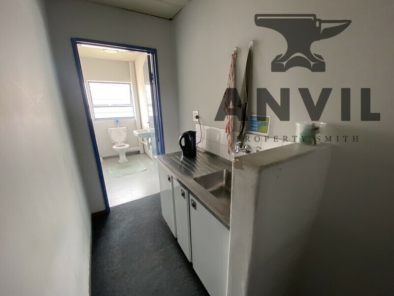 Industrial Village, Jet Park - Unit 10  property image 16