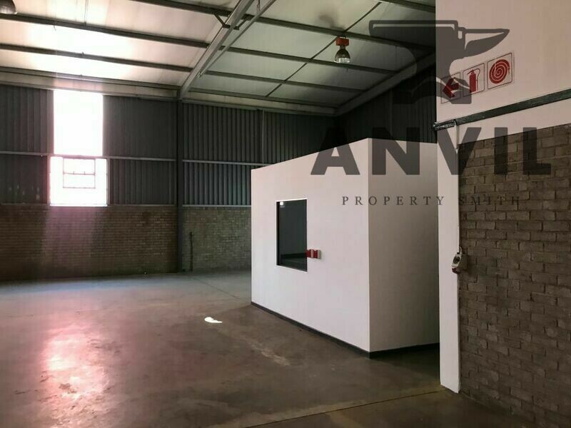 34 Director Road, Aeroport - Whole Unit property image 4