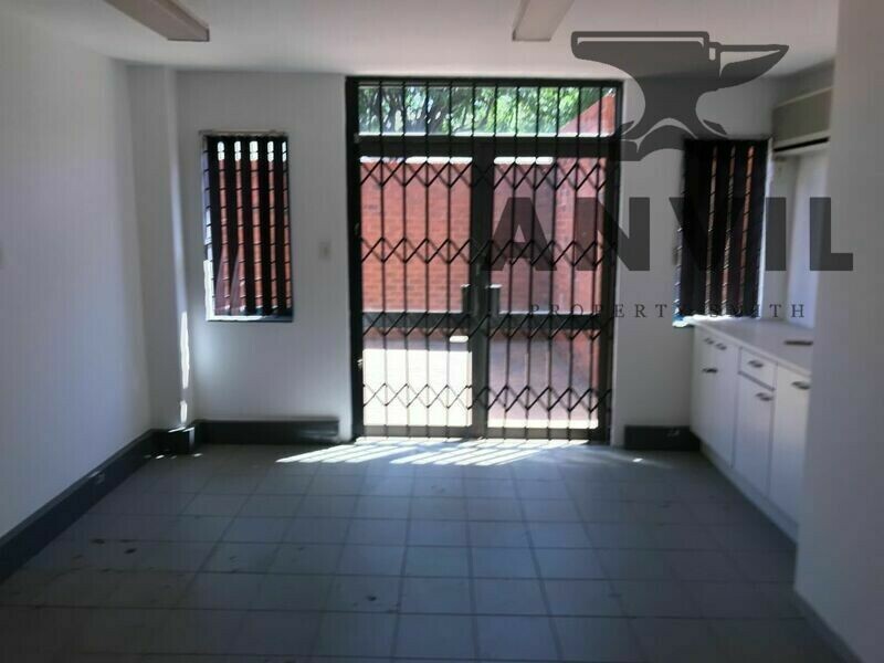 34 Director Road, Aeroport - Whole Unit property image 9