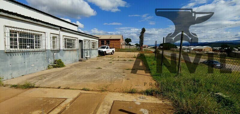 43 Bell Street - Functional warehouse for sale in Uitenhage property image 15