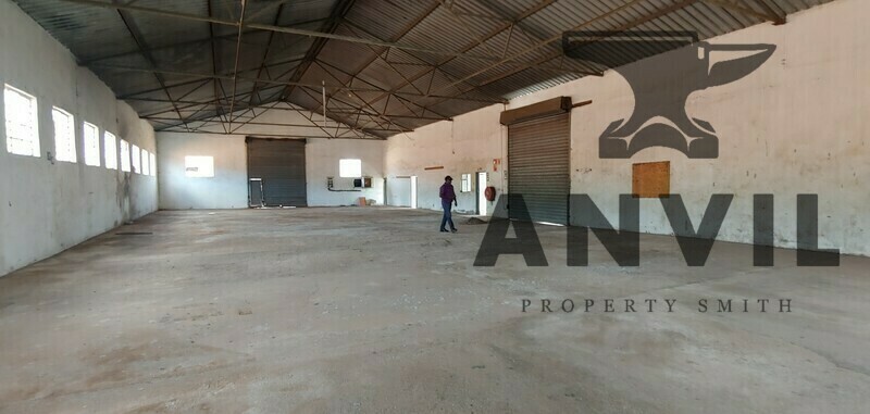43 Bell Street - Functional warehouse for sale in Uitenhage property image 5