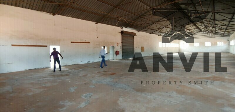 43 Bell Street - Functional warehouse for sale in Uitenhage property image 6