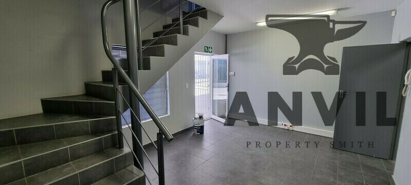 Dundas Park - 23 Junction Road - Unit 10 property image 6