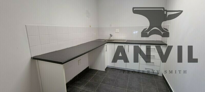 Dundas Park - 23 Junction Road - Unit 10 property image 13