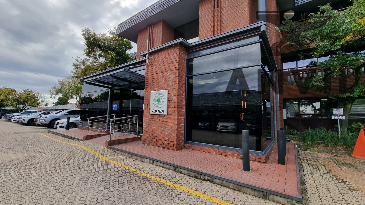 Office to let Epsom Downs Office Park, Building O Omnia House