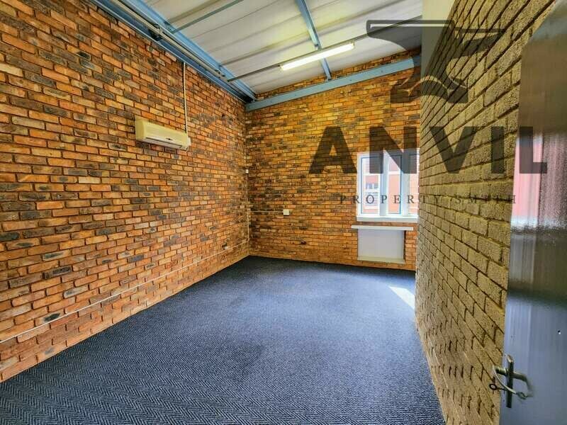 Graphite Park Industrial Park, Strijdom Park - Unit 39 property image 3