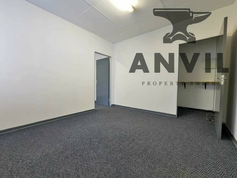 Graphite Park Industrial Park, Strijdom Park - Unit 39 property image 7