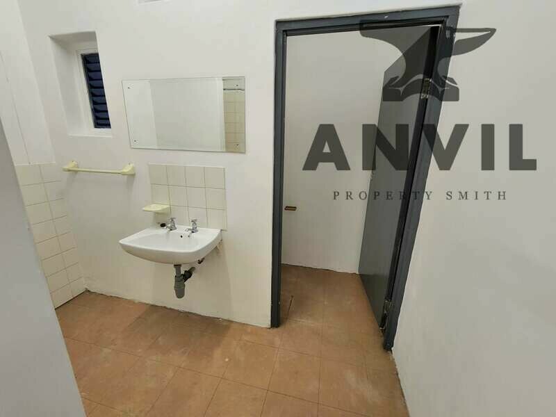 Graphite Park Industrial Park, Strijdom Park - Unit 39 property image 18