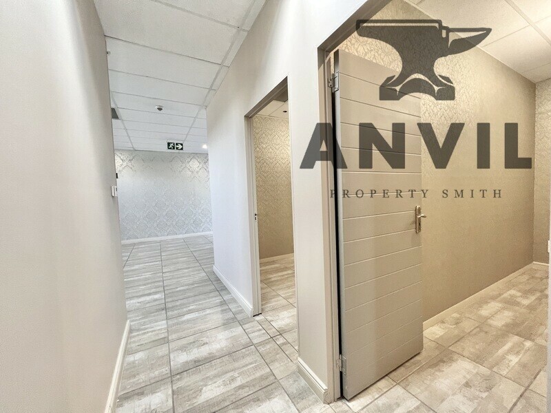 Corobay Corner Block B, Menlyn, Pretoria - Block B - FF Unit A property image 14