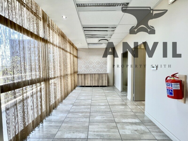 Corobay Corner Block B, Menlyn, Pretoria - Block B - FF Unit A property image 16