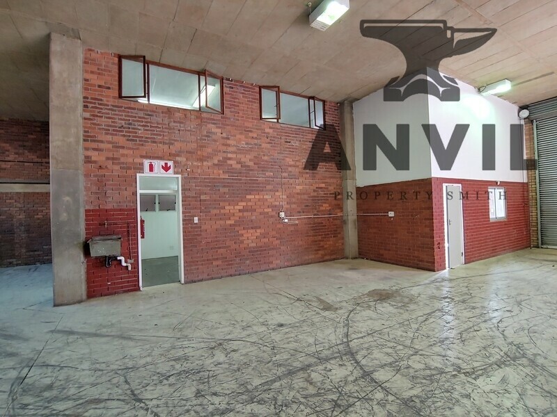 Palm River Industrial Park - Unit 18 property image 9