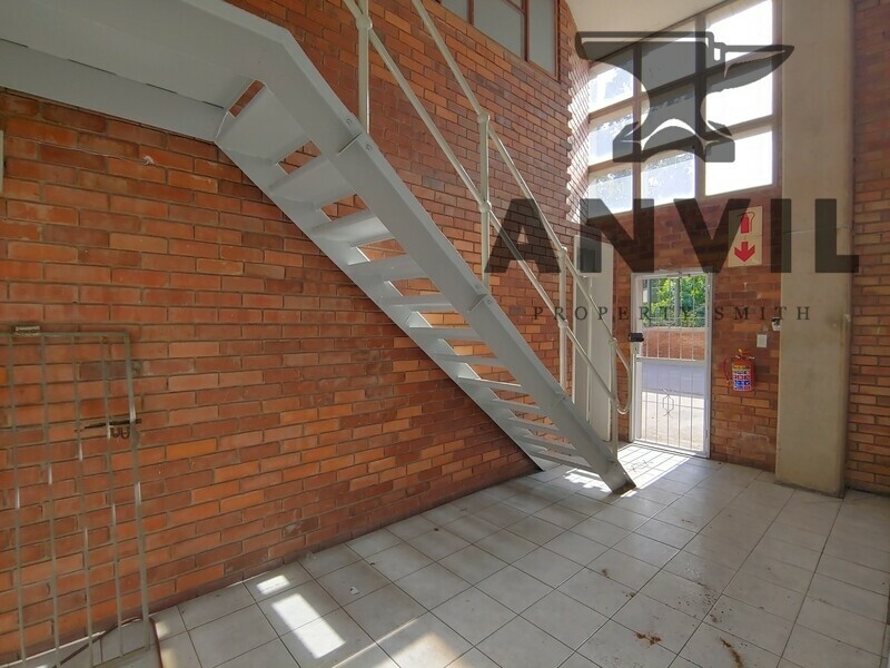 Palm River Industrial Park - Unit 18 property image 11