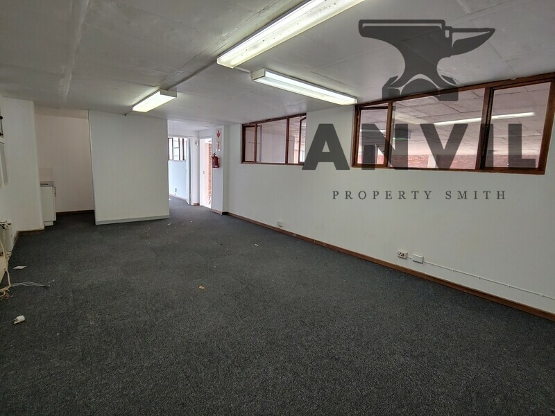 Palm River Industrial Park - Unit 18 property image 12