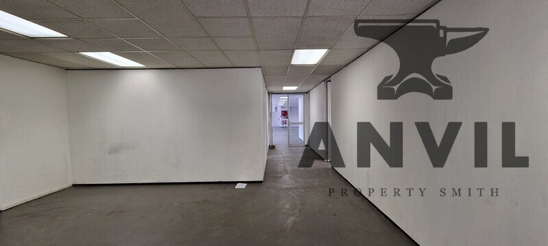 Alrode Multi Park - Unit South Block-Ground Floor-South Wing-441sqm to let in Alrode Multi Park, Alberton property image 11