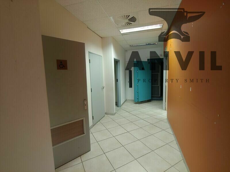 261 Florida Road - First Floor Area property image 27