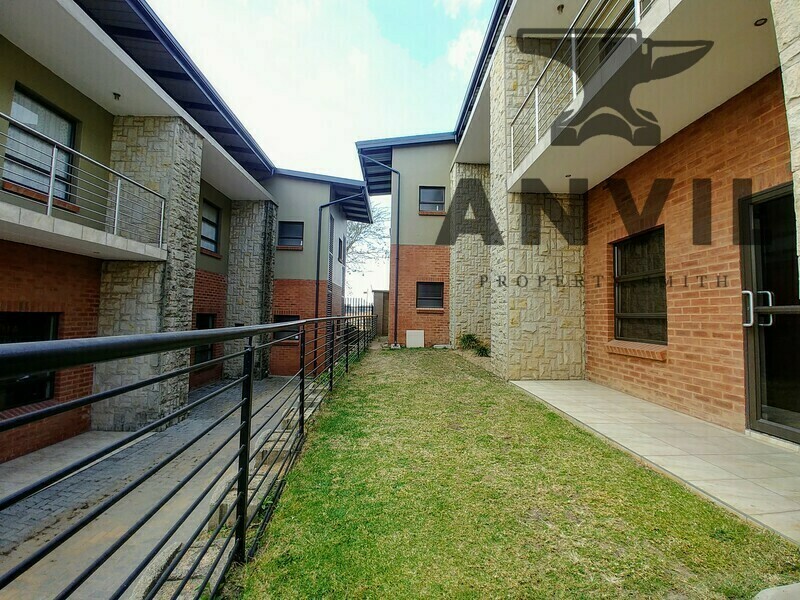 Ruimsig Country Office Estate - Building D Unit 4 property image 20