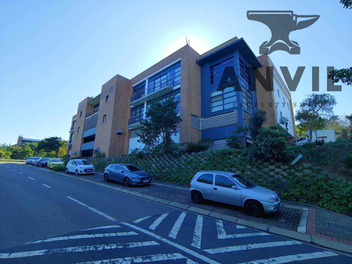 345 sqm Ground Floor Office Space To Let in Westville