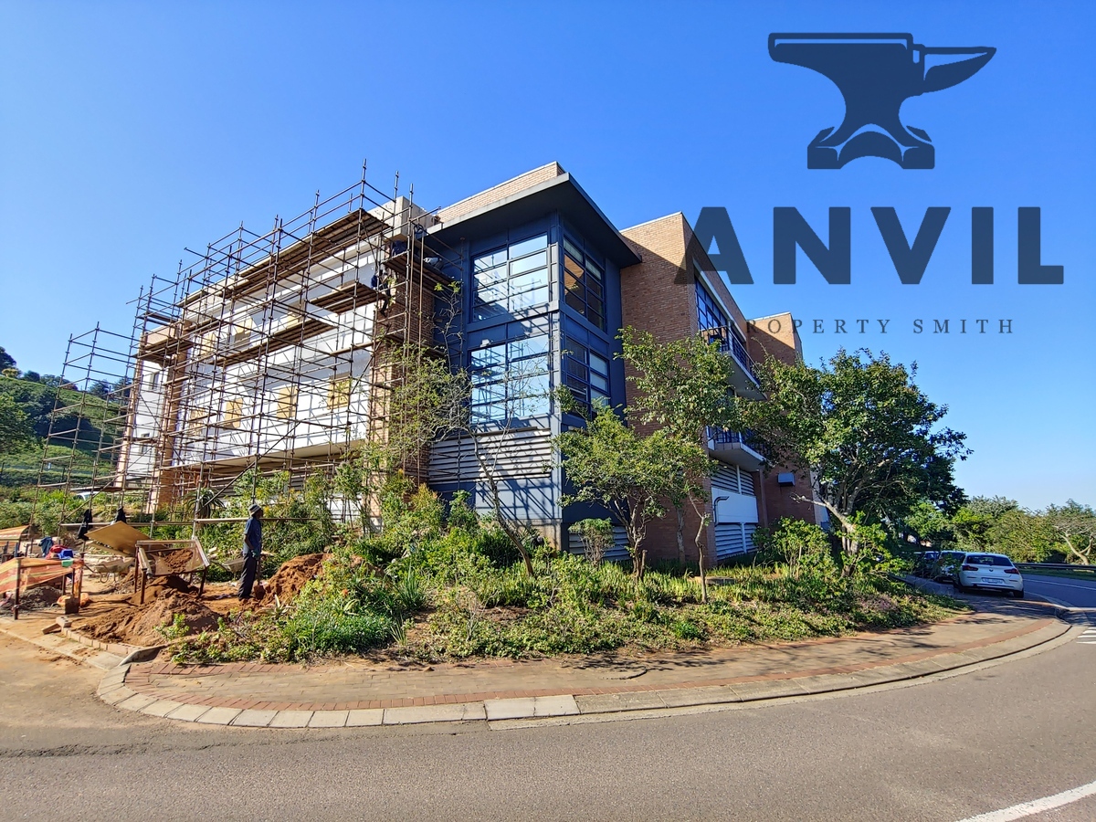 345 sqm Ground Floor Office Space To Let in Westville