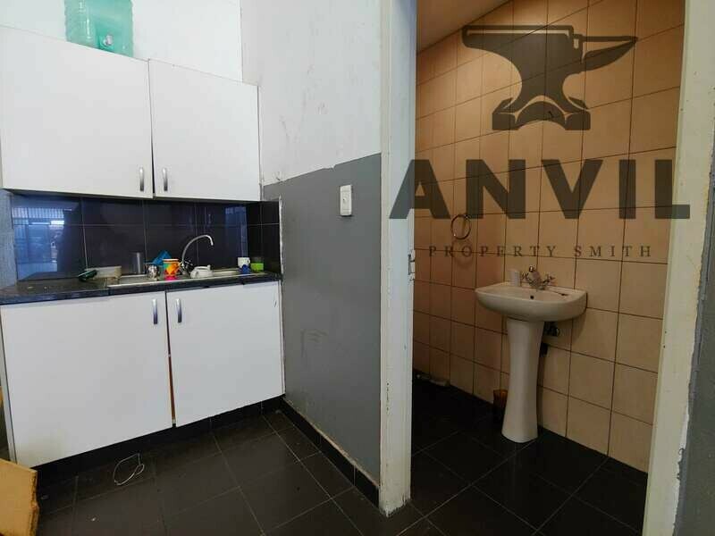 Clearview Motor Village - LG11 property image 10