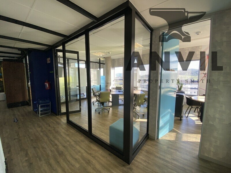 Manhattan Plaza - 6th floor property image 4