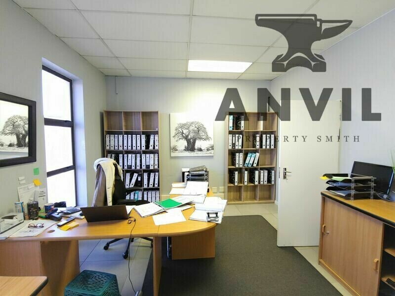 13 Quark Crescent, Linbro Business Park - Standalone Building  property image 11