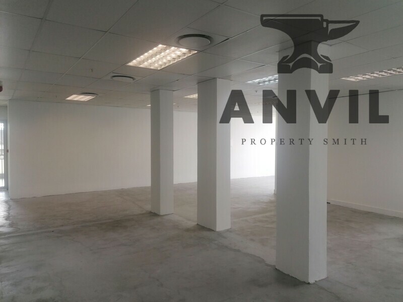 Gardens Shopping Centre, Gardens, Cape Town - 130m² office unit property image 1