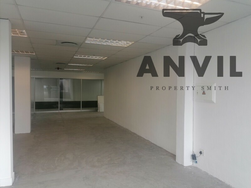 Gardens Shopping Centre, Gardens, Cape Town - 130m² office unit property image 6