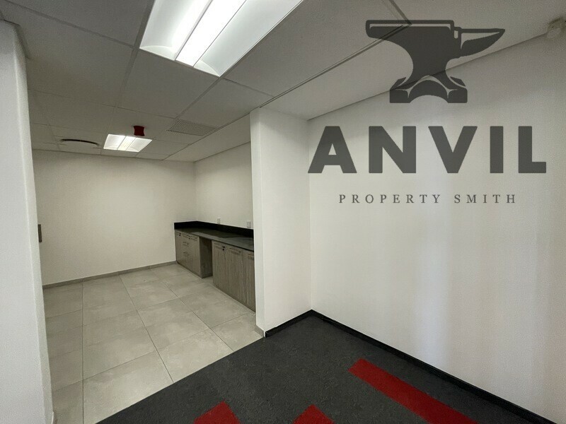 Sandhurst Office Park, Sandhurst, Sandton - Building B, Ground Floor property image 5