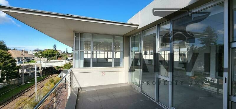 Belmont Office Park, Cape Town - College House, Entire Building property image 23