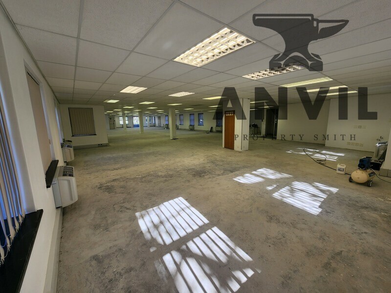 River Park, Mowbray - Liesbeek House , Gr Floor Left & Right Wing   property image 3