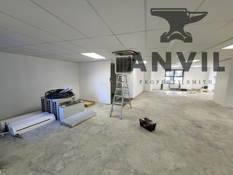 River Park, Mowbray - Liesbeek House , Gr Floor Left & Right Wing   property image 4