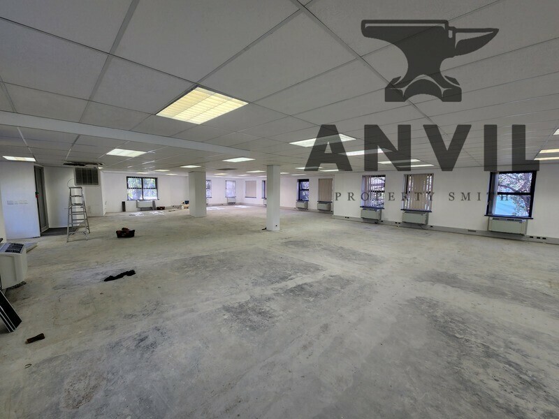 River Park, Mowbray - Liesbeek House , Gr Floor Left & Right Wing   property image 5