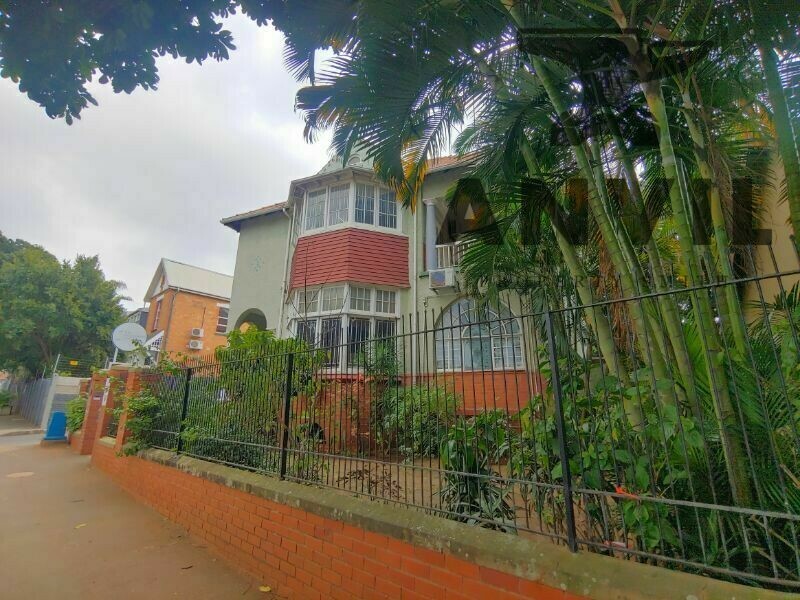 196 Gordon Road - Ground Floor property image 51