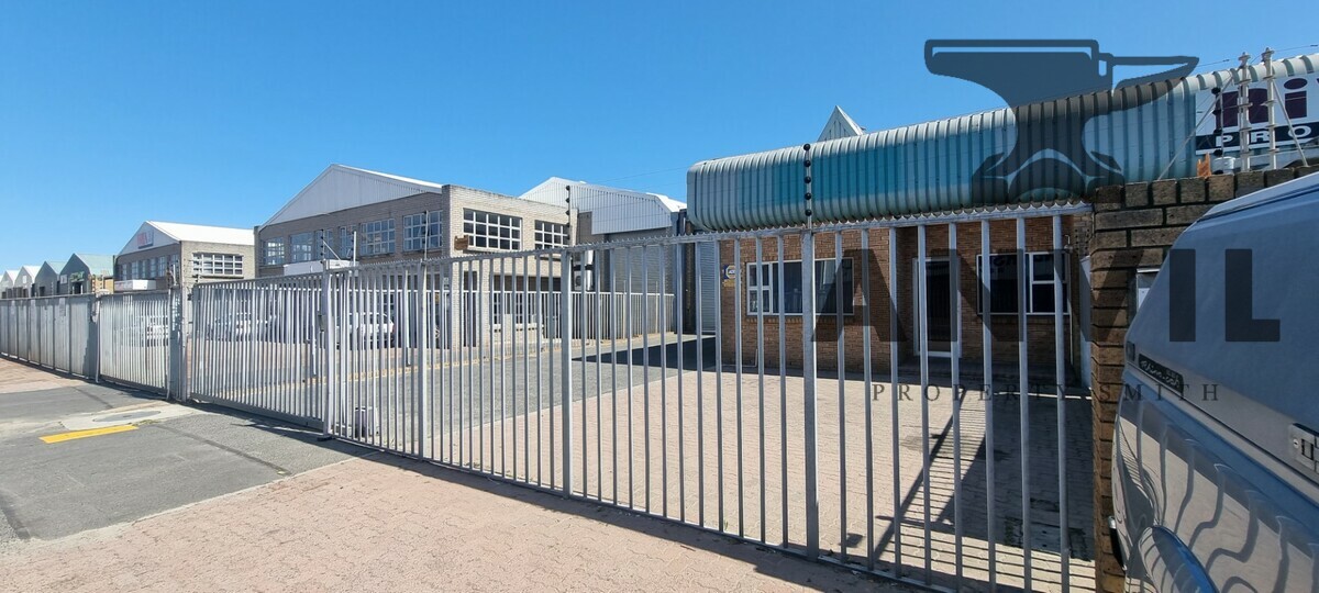 Warehouse to let 21 Junction Road Parow Industrial Anvil Property Smith