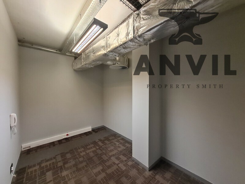 The District, 41 Sir Lowry Road, Woodstock, Cape Town - 4th Floor  Block C  property image 4