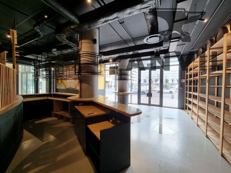 35 Lower Long Street - Retail Ex Bar property image 9