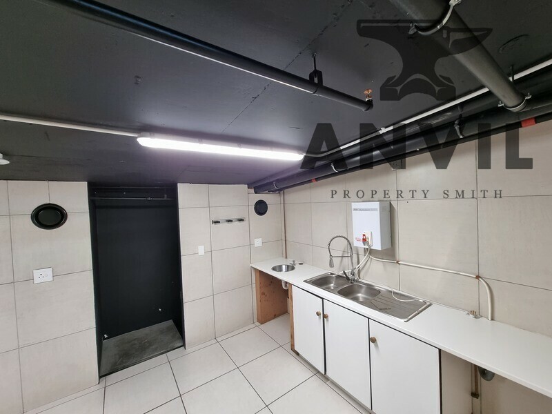 35 Lower Long Street - Retail Ex Bar property image 18