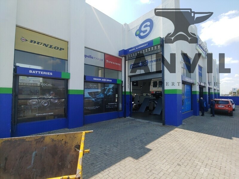 122 North Rand Road Freestanding Workshop - Entire Property property image 14