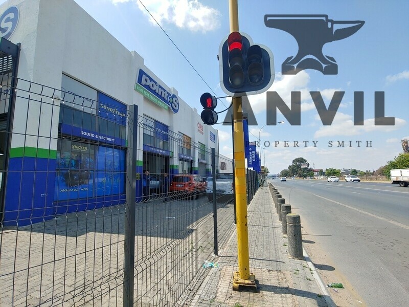 122 North Rand Road Freestanding Workshop - Entire Property property image 16