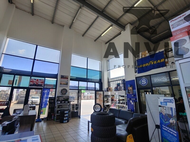 122 North Rand Road Freestanding Workshop - Entire Property property image 5