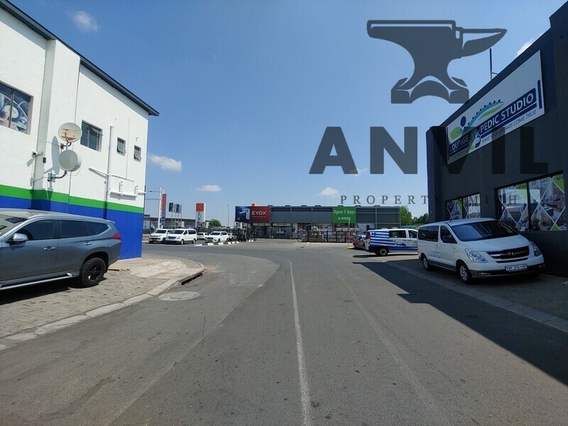 122 North Rand Road Freestanding Workshop - Entire Property property image 8