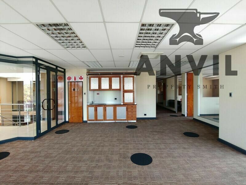 57 Saturn Crescent, Linbro Business Park - Entire Property property image 2