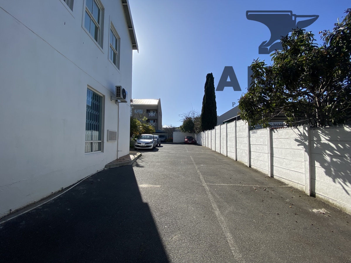 Office to let 11 Queen Street, Durbanville Central, Durbanville