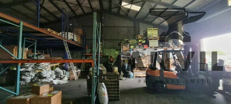 22 Reuben Kaye Rd, Parow Industrial, Cape Town - Freestanding Retail Warehouse property image 8